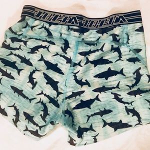 Jolyn korbin shorts - size small